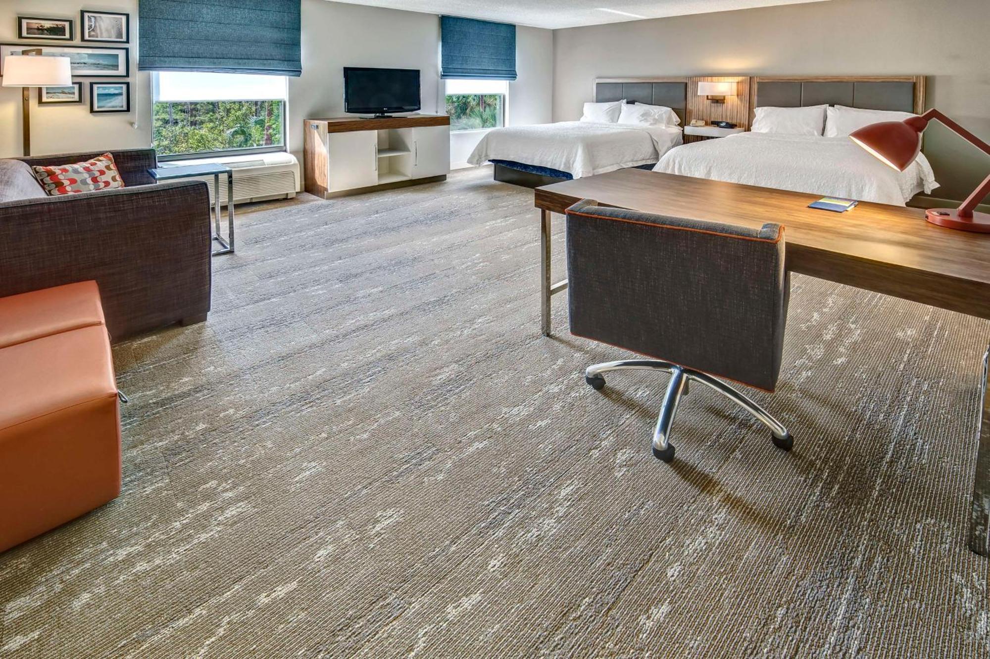 Hampton Inn & Suites Fort Myers Естеро Екстер'єр фото