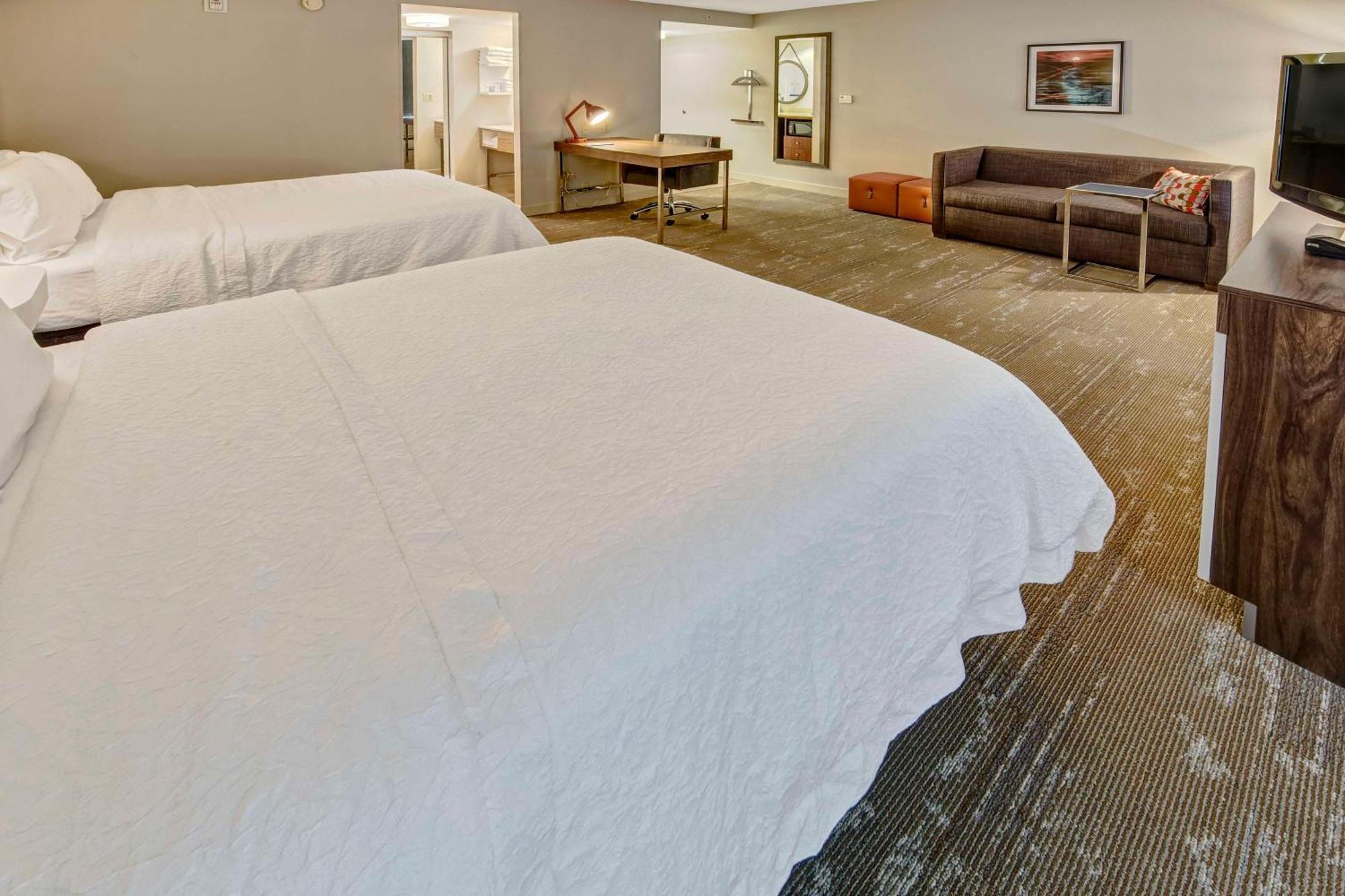 Hampton Inn & Suites Fort Myers Естеро Екстер'єр фото