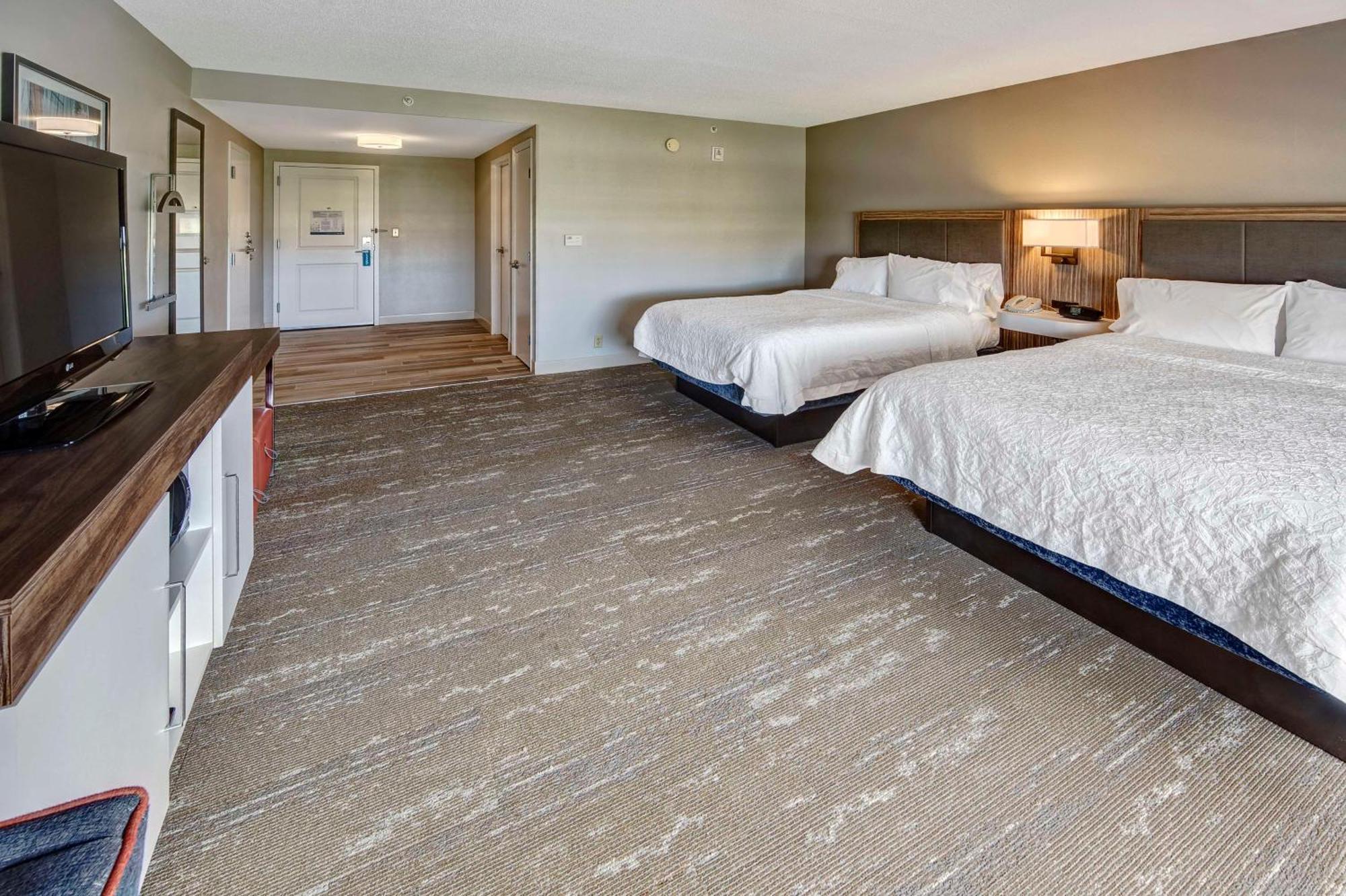Hampton Inn & Suites Fort Myers Естеро Екстер'єр фото