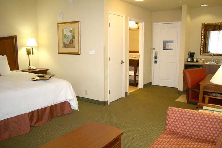 Hampton Inn & Suites Fort Myers Естеро Екстер'єр фото