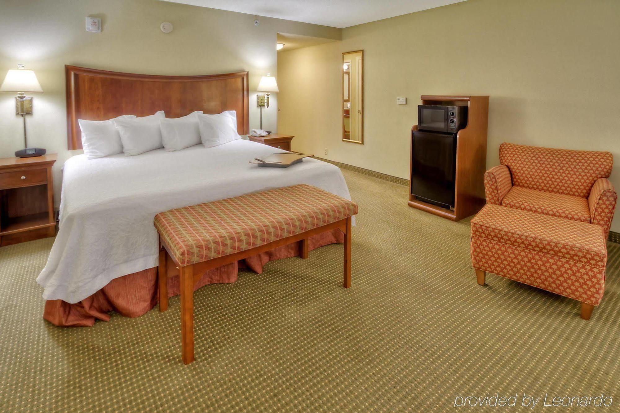 Hampton Inn & Suites Fort Myers Естеро Екстер'єр фото