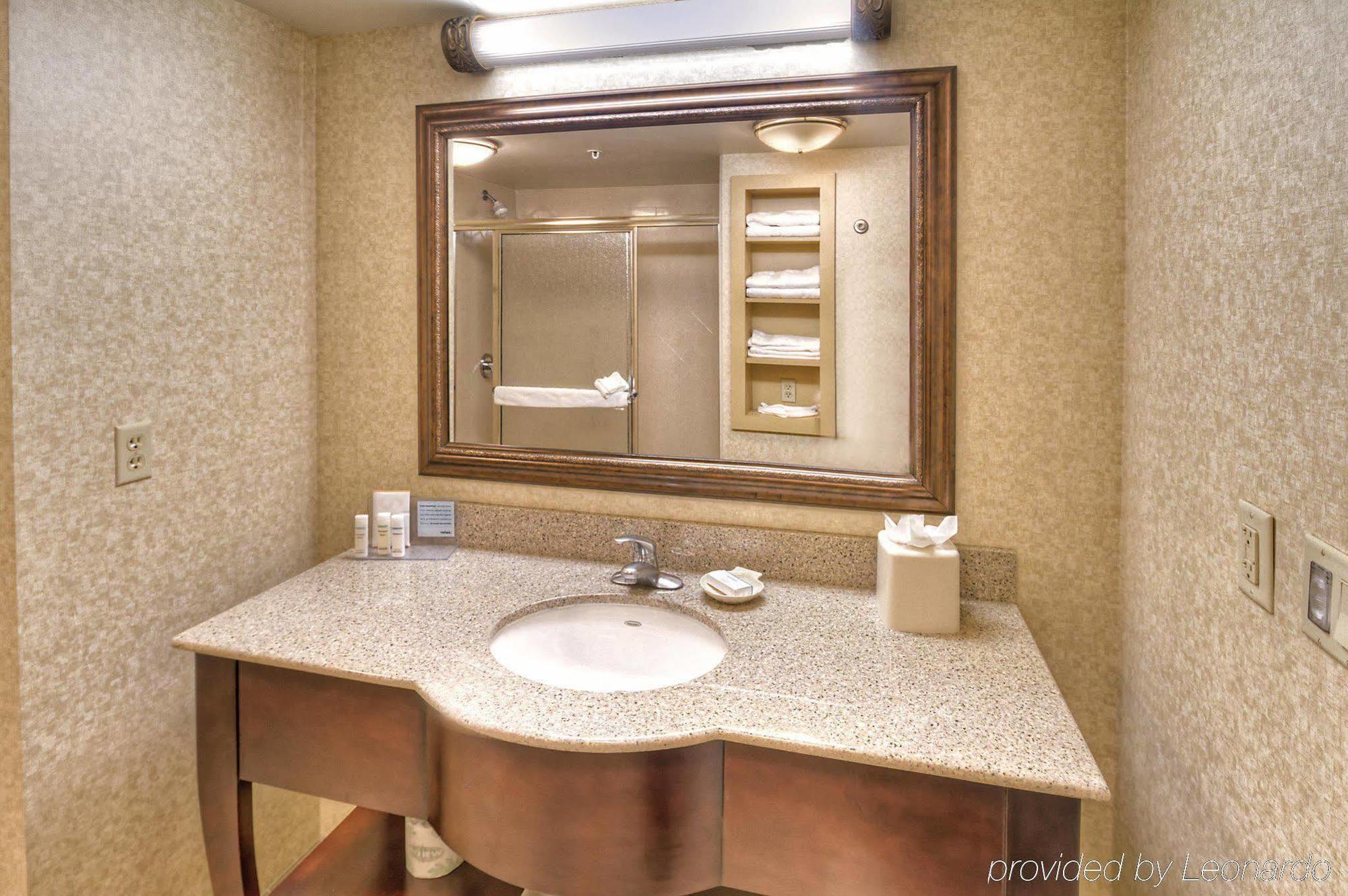 Hampton Inn & Suites Fort Myers Естеро Екстер'єр фото